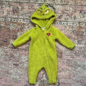 Posh Peanut cuddle grinch romper